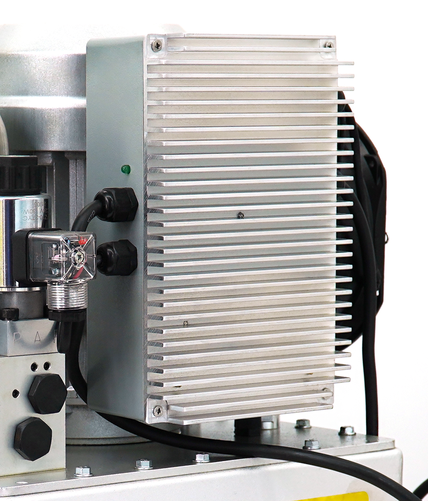 双电机液压扳手泵电气箱位置-裁剪-新图